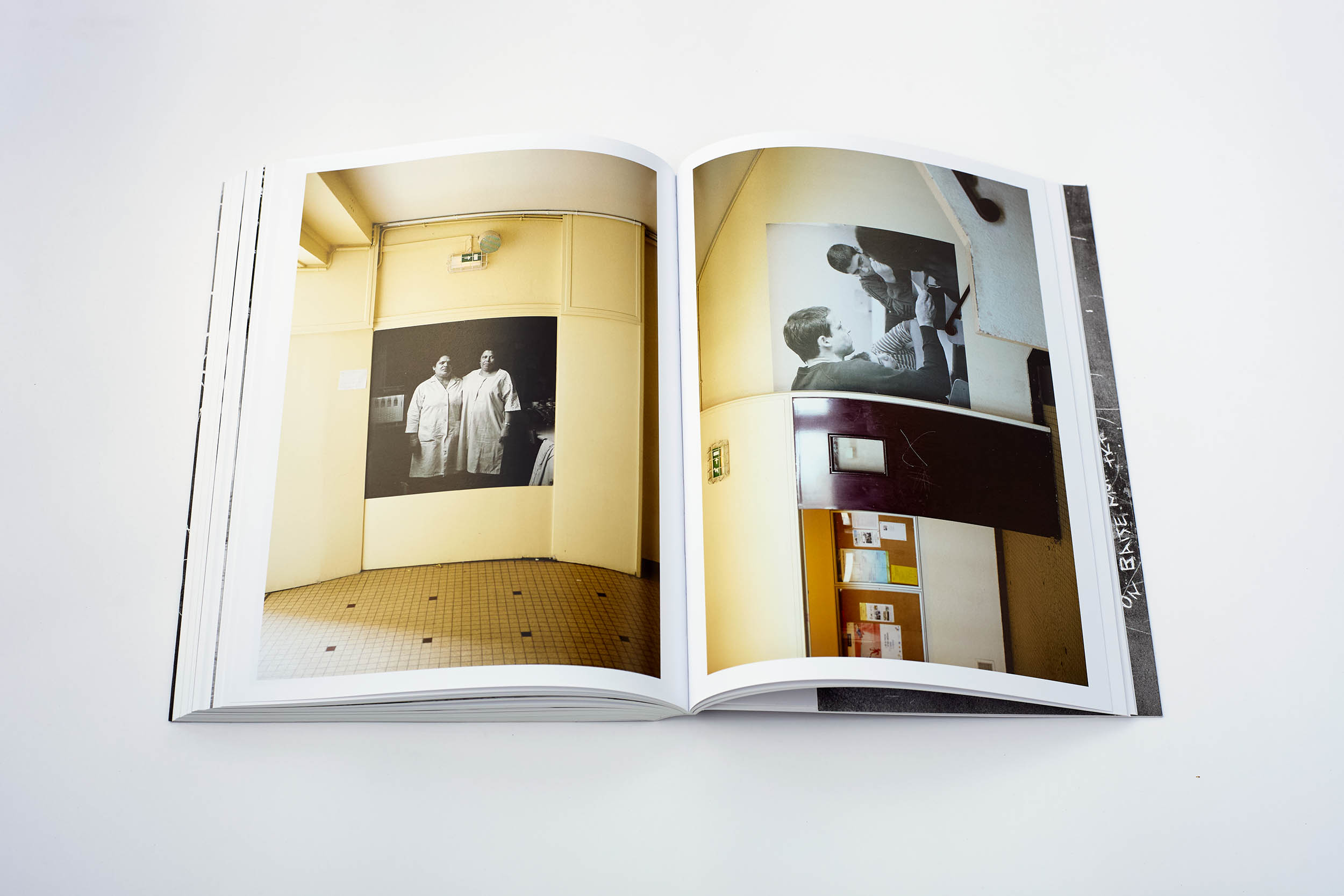 Photographs: Gilles Raynaldy//Interview with Michel Poivert//166 photographs, 304 pages Format: 200 × 276 mm Bilingual French, English//Editorial design: Francesca Alberti and Gilles Raynaldy//Graphic design: Gilles Raynaldy and Paul Demare//Photogravure: Atelier Philippe Guilvard//Printing: Grafiche Siz (Verona, Italy)//Retail price: €39 TTC//Publisher: purpose éditions