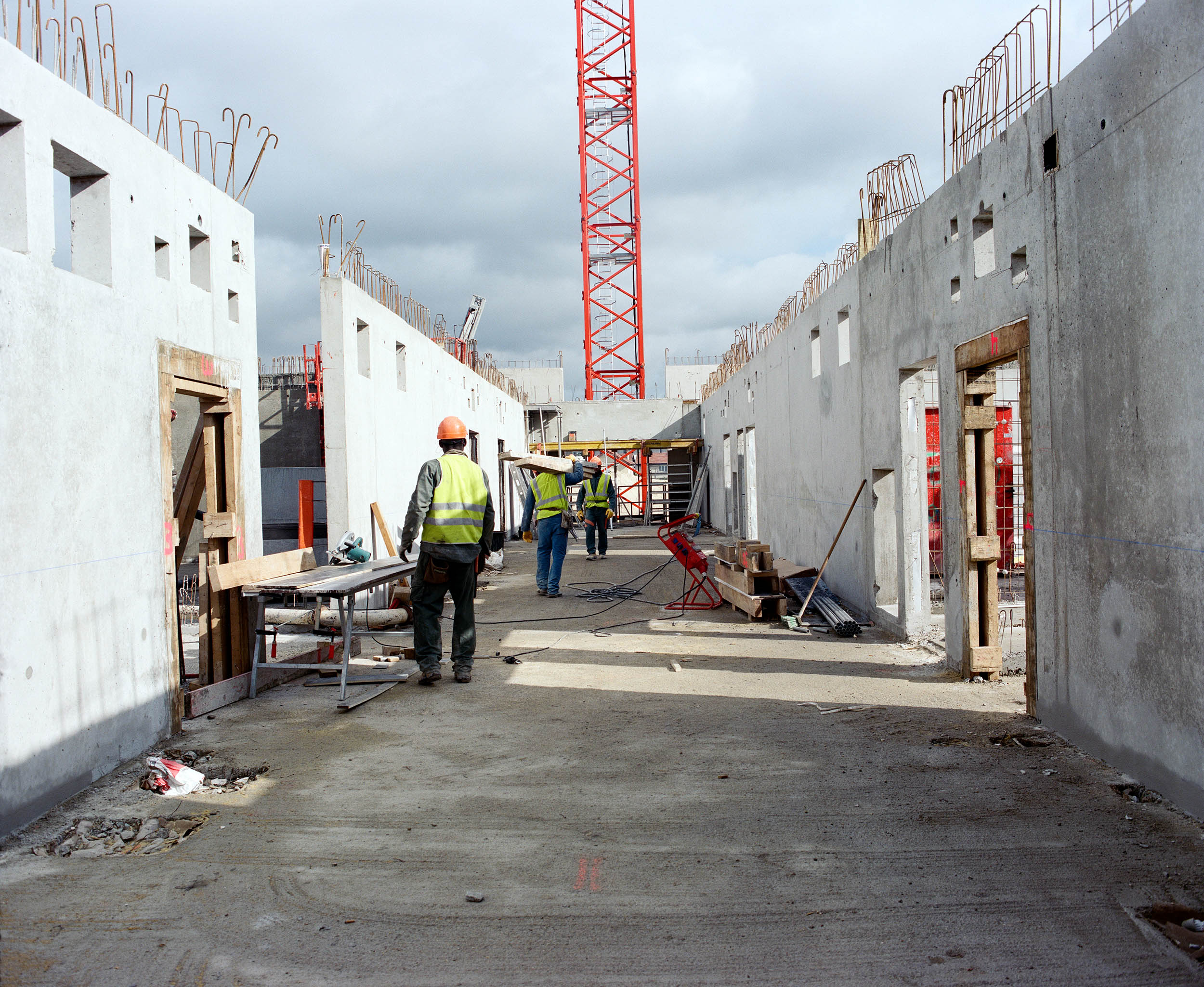 Beginning of the structural work, Pierrefitte-sur-Seine, 2 April 2010