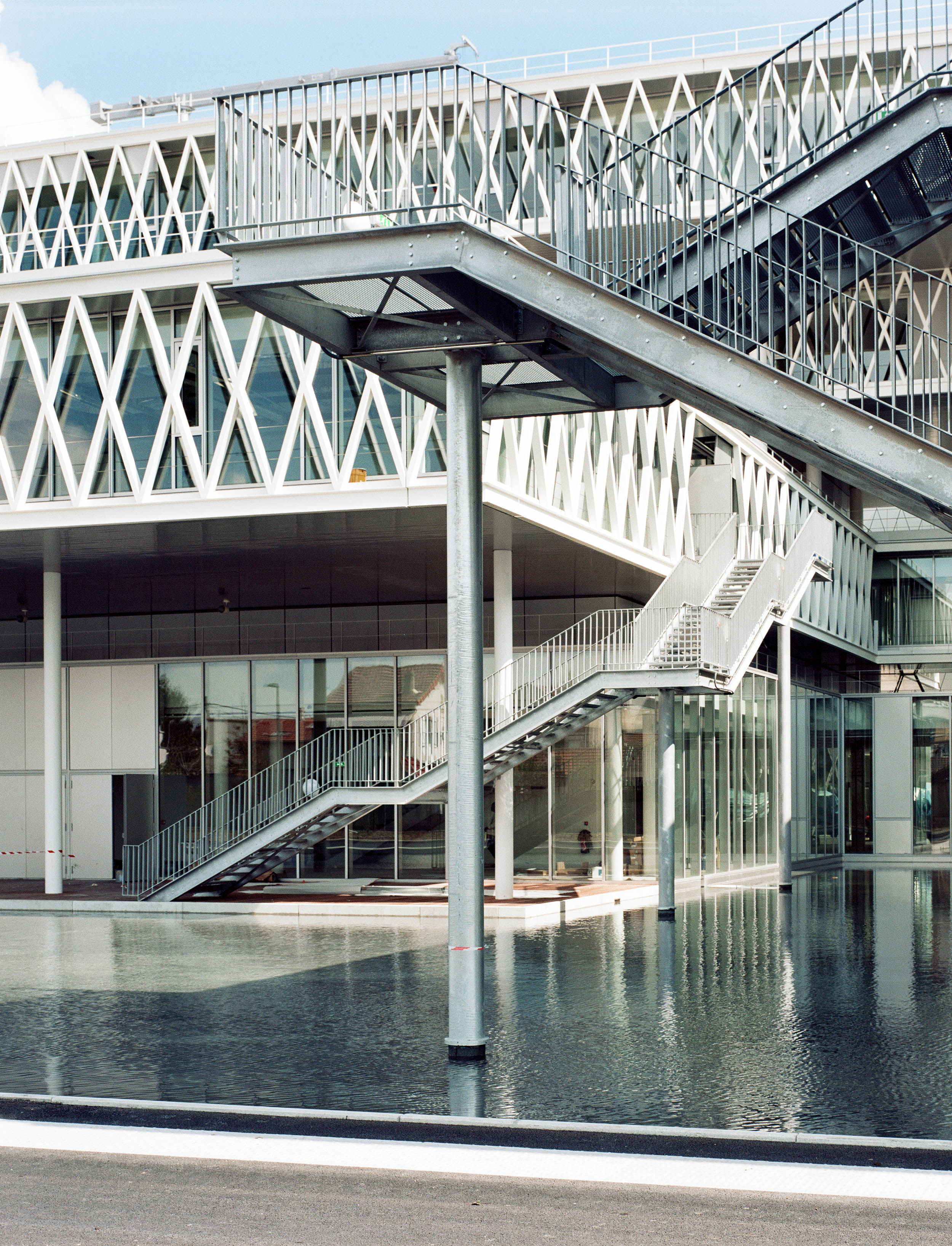 Building view, Pierrefitte-sur-Seine, April 12, 2012