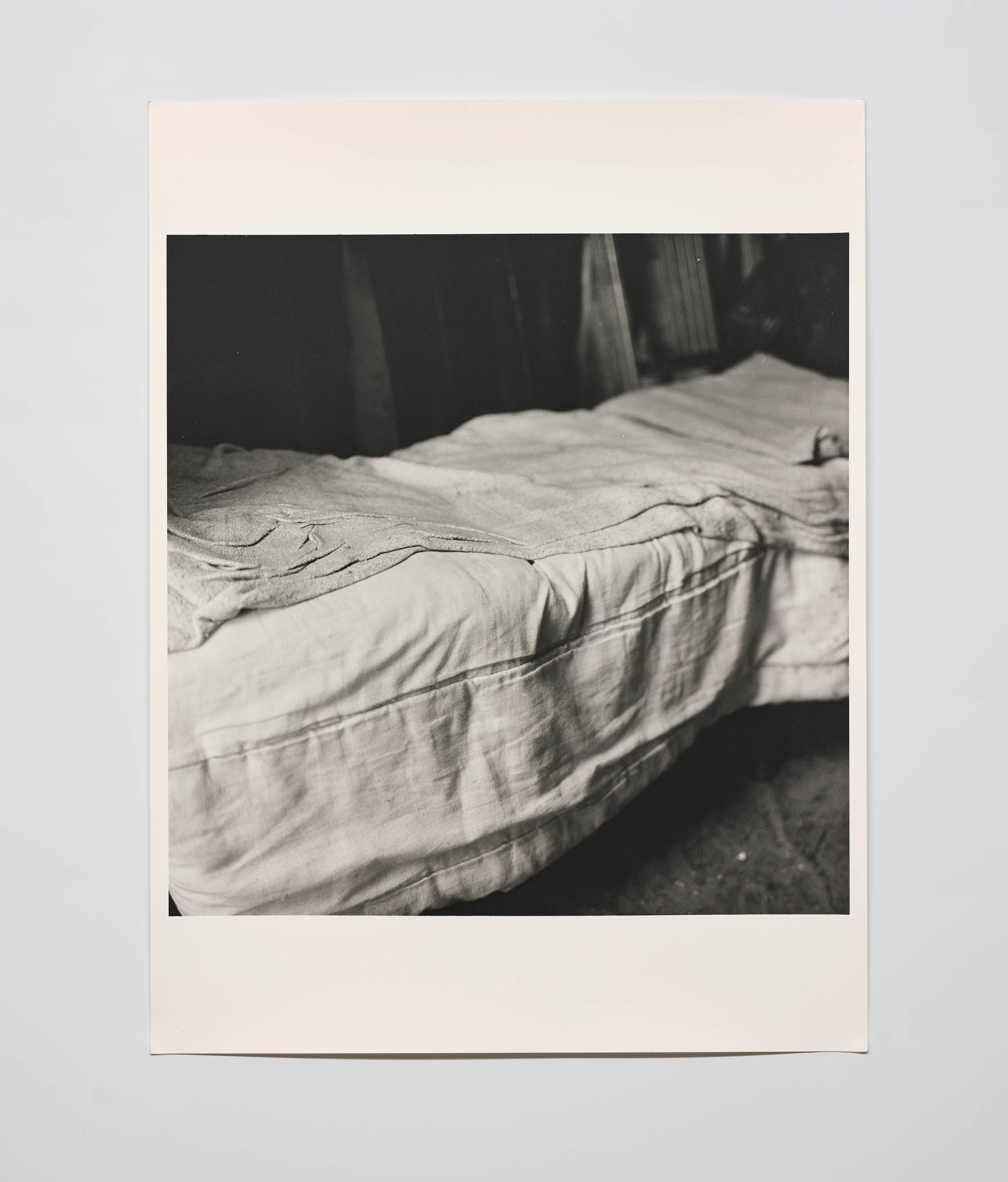 Darkroom silver gelatin prints, printed by the artist - 30x40 cm, Ilford matte paper//Edition of 7 + 2 AP