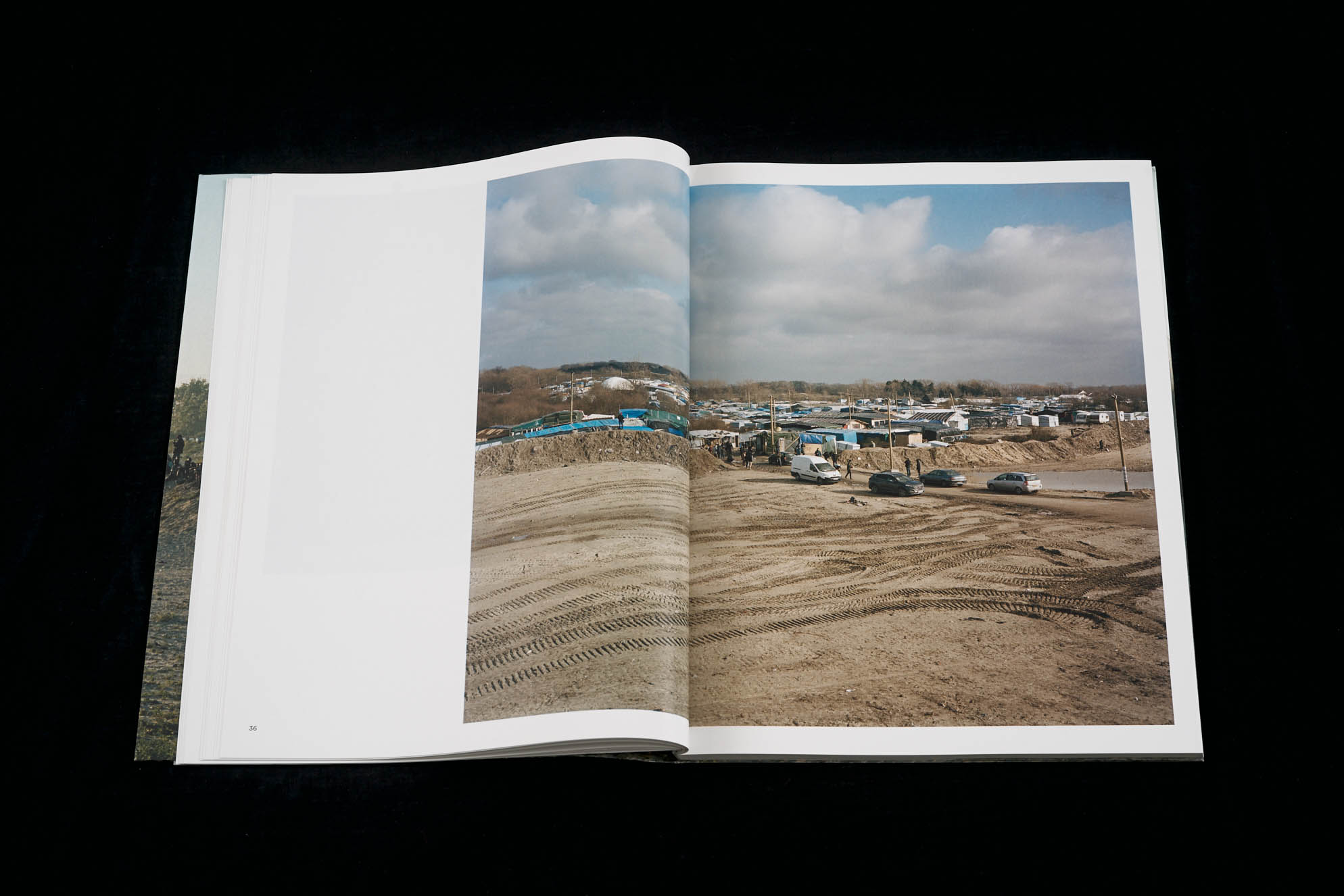 Photographs : Gilles Raynaldy//Texts by Gilles Raynaldy, Marielle Macé, and Michel Agier//80 color and black & white photographs Format: 23.7 x 31 cm, 160 pages Softcover with dust jacket//Publisher: Le point du Jour (French version) SpectorBook (English version)