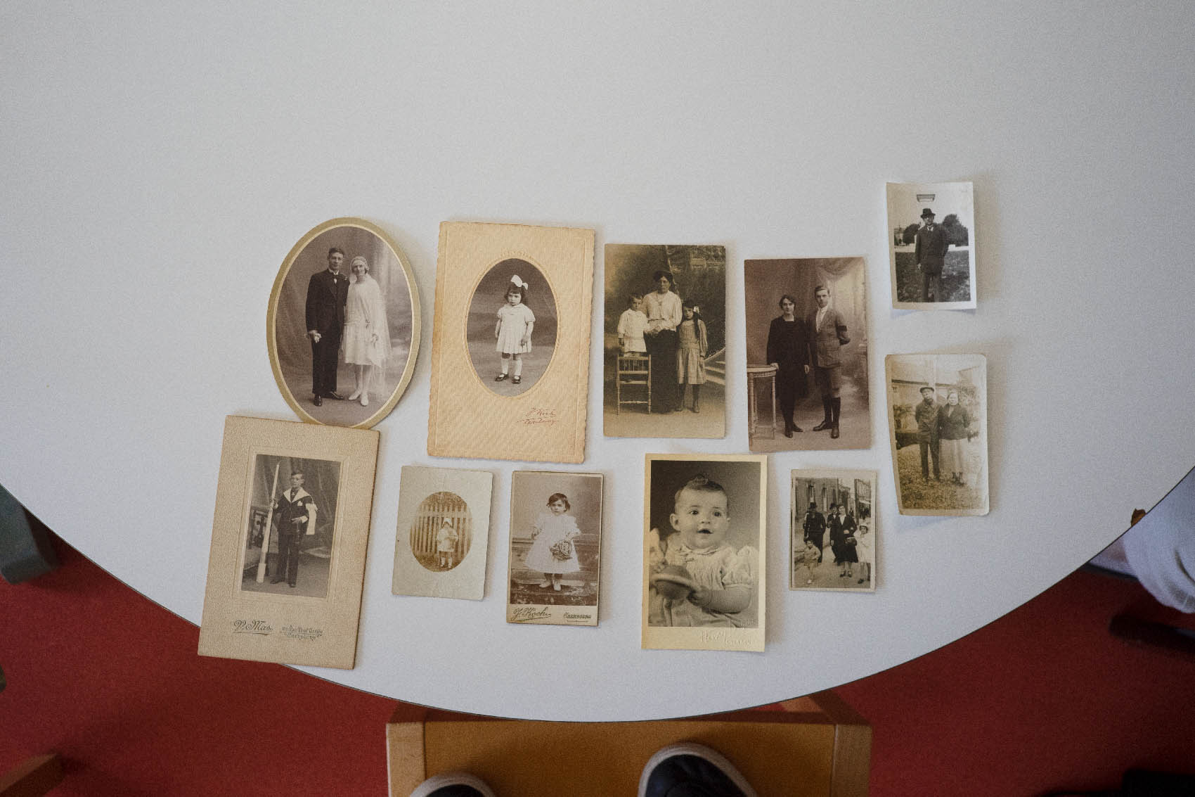 Family photographs brought in by a Denise // Cherbourg-en-Cotentin, 2019